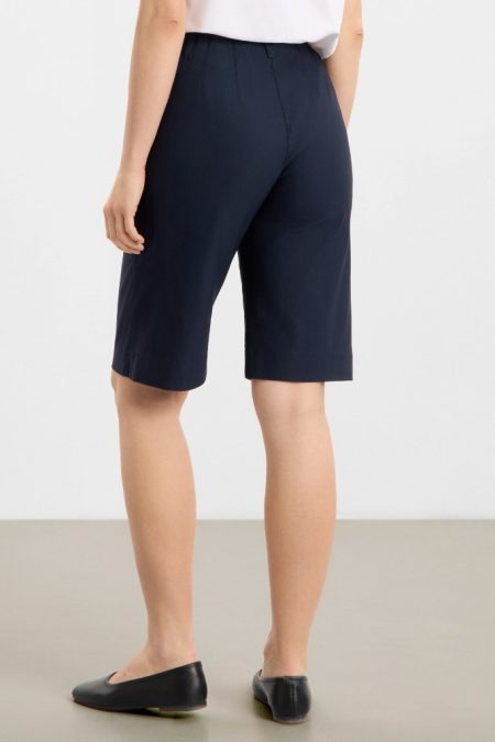 100861049000 LAURIE Shorts hos NINNA i Ringsted og Næstved