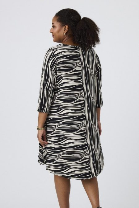 248534849999 Pont Neuf Kjole hos NINNA i Ringsted og Næstved