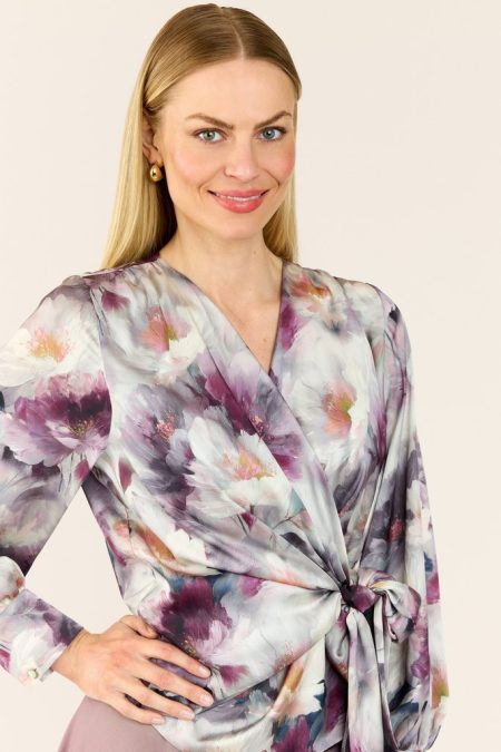 732071772058 Molly Jo Bluse hos NINNA i Ringsted og Næstved