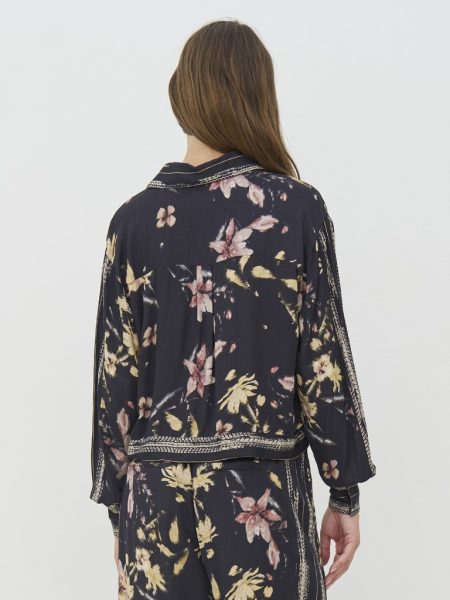 874640000000 NÜ Bluse hos NINNA i Ringsted og Næstved