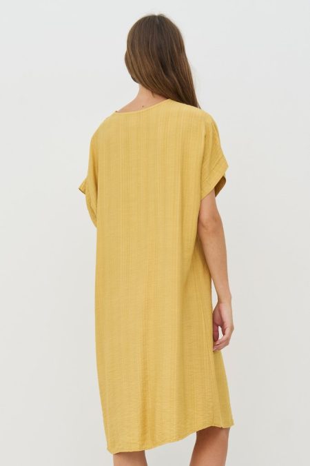 875723000684 NÜ Tunika hos NINNA i Ringsted og Næstved